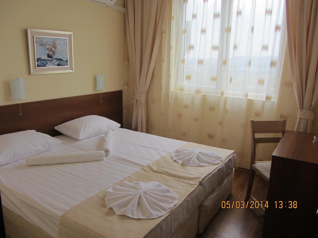 Stephanovy Guest House Sozopol Cameră foto